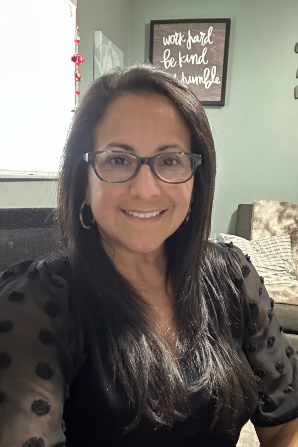 Cruise Brothers Travel Agent Anny Ramirez